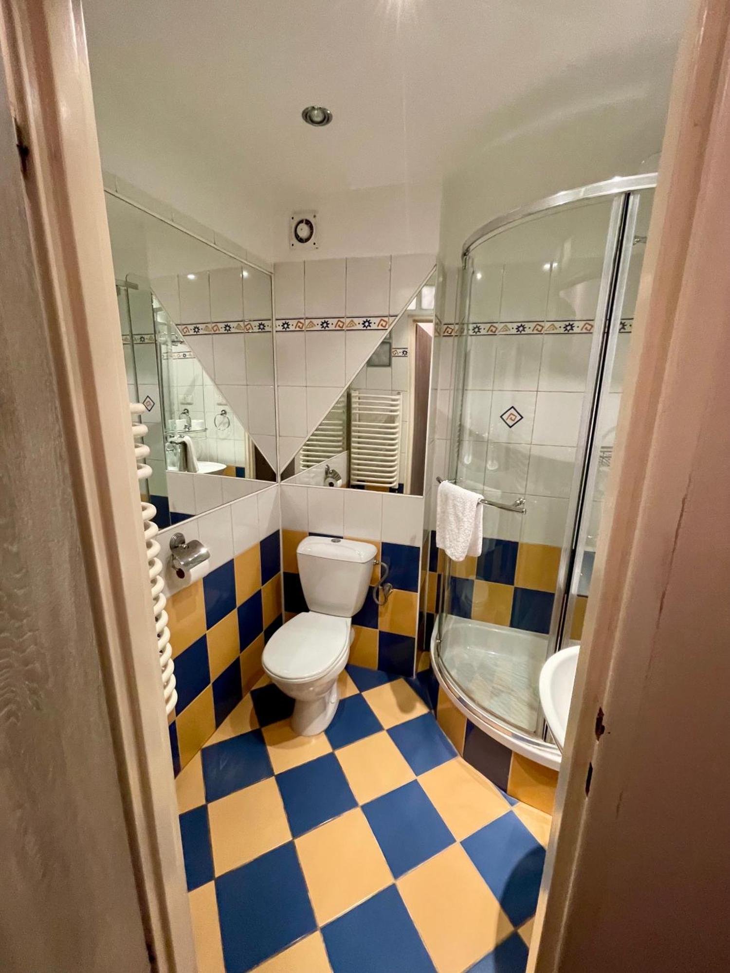 Gosciniec Raciborski Racibórz Extérieur photo