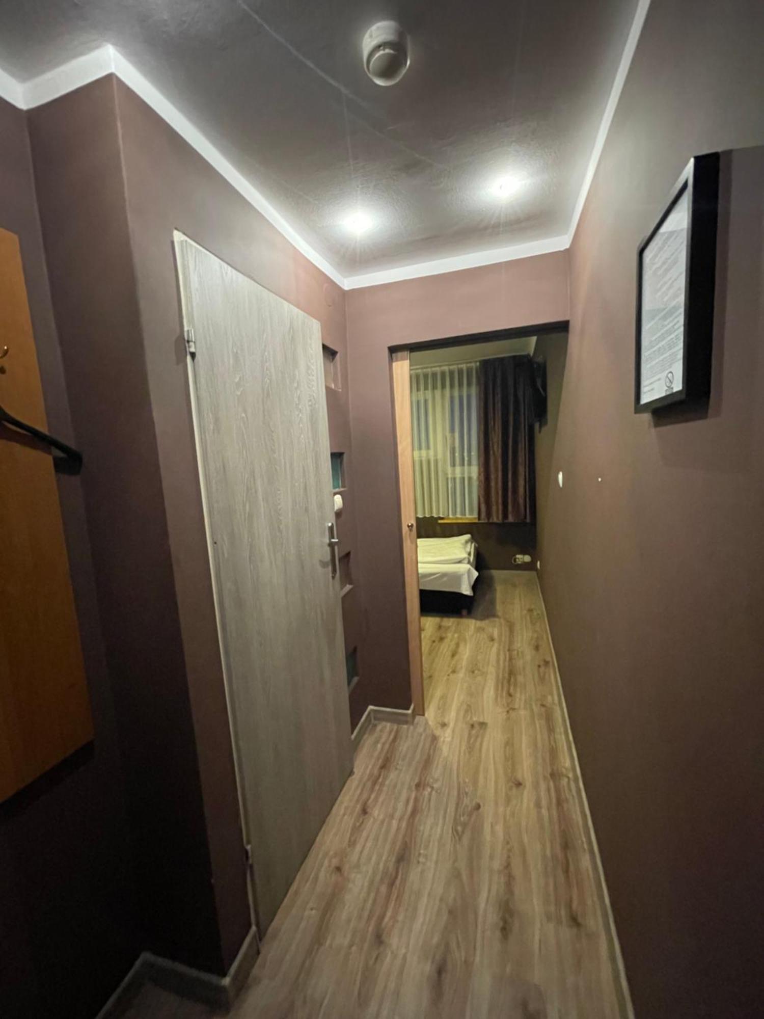 Gosciniec Raciborski Racibórz Extérieur photo