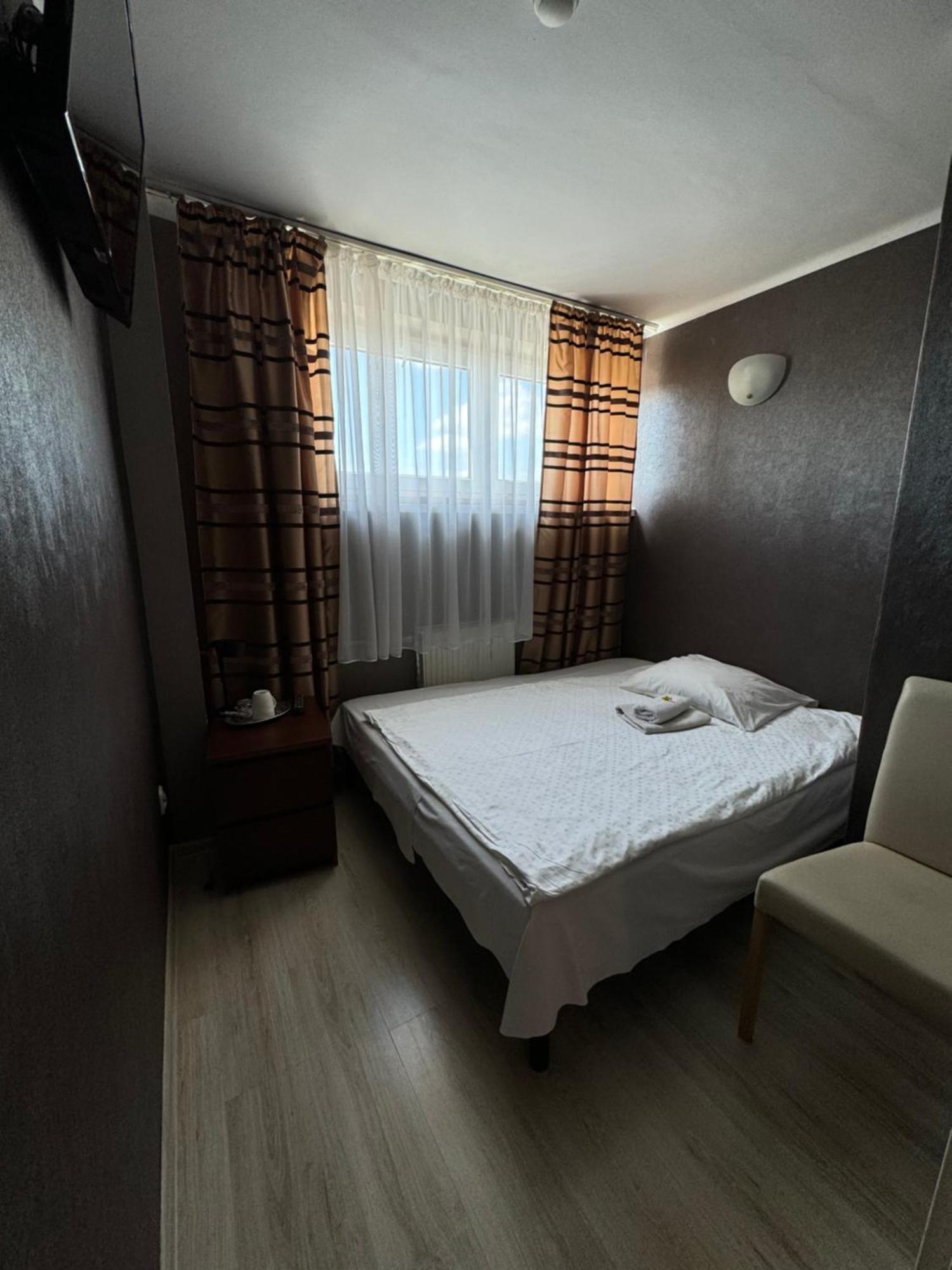 Gosciniec Raciborski Racibórz Extérieur photo