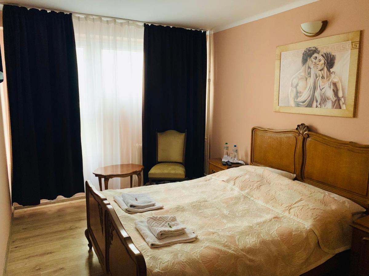 Gosciniec Raciborski Racibórz Extérieur photo